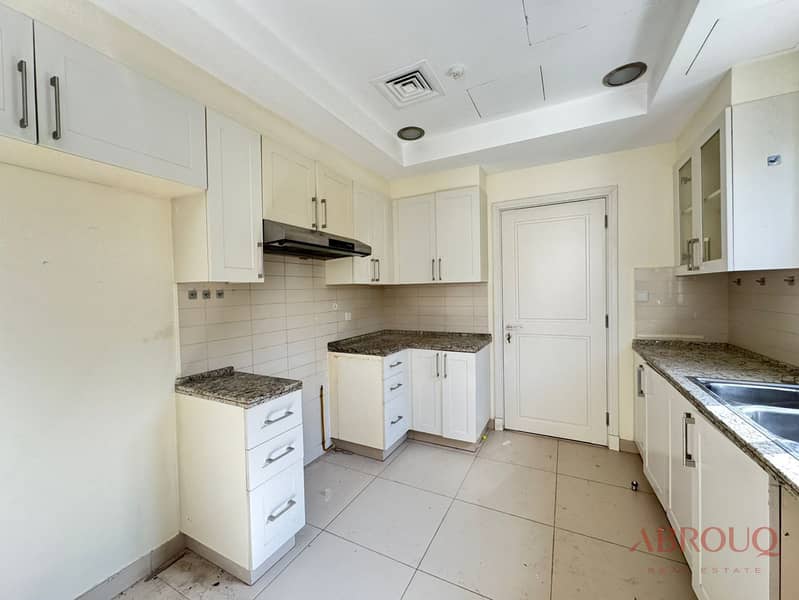 Large layout | Available Now | Prime Location - Image 7