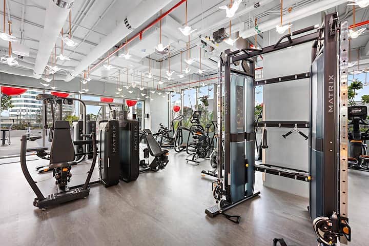 HIGH ROI - Furnished - Balcony - Downtown View - Image 25