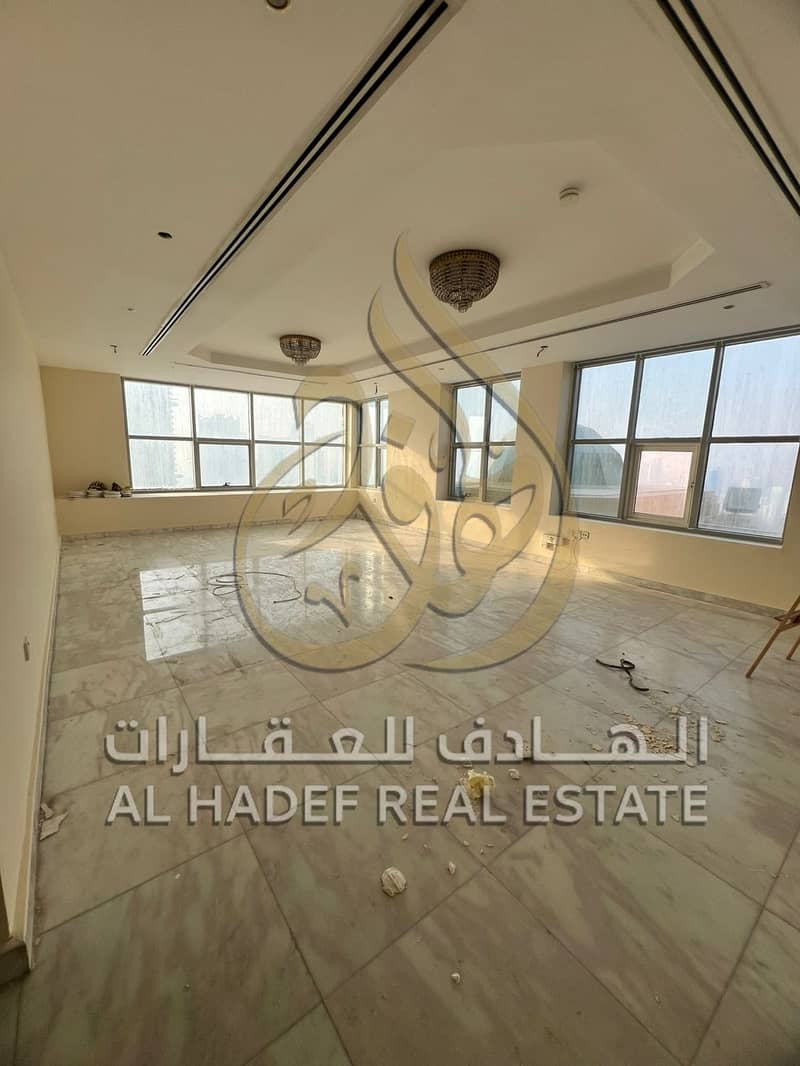 For rent in Sharjah - Full view of Khalid Lagoon Spacious and distinctive apartment consisting of: 3 bedrooms Living room 5 bathrooms 2 balconies
