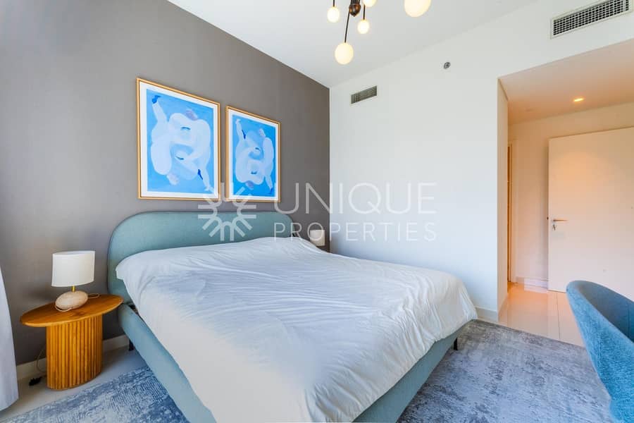 High ROI | Beachfront Elegance | Panoramic SeaView - Image 8