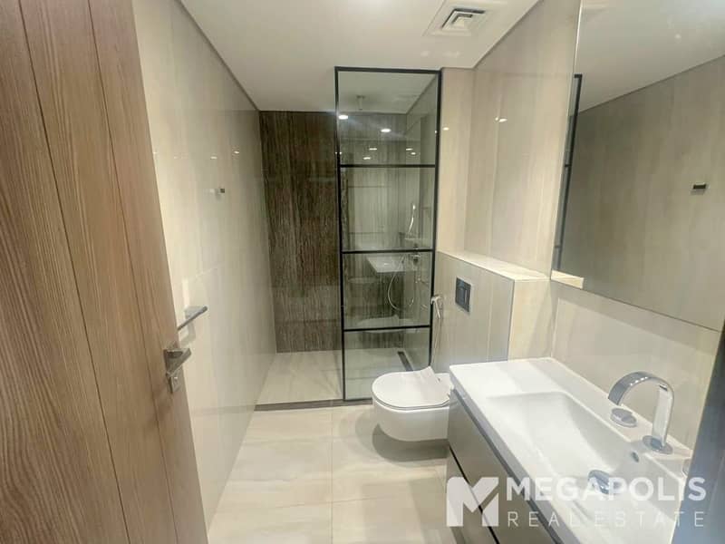 Large 3BR+Maid | Full Canal View | Big terrace - Image 15