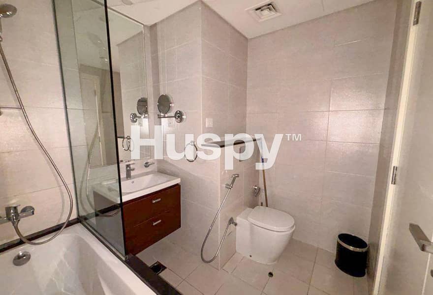 Vacant | Prime Location | Fully Fitted Kitchen - Image 9