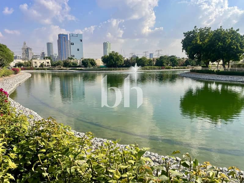 Type 4E | Lake Backing | Single Row | Large Plot - Image 8