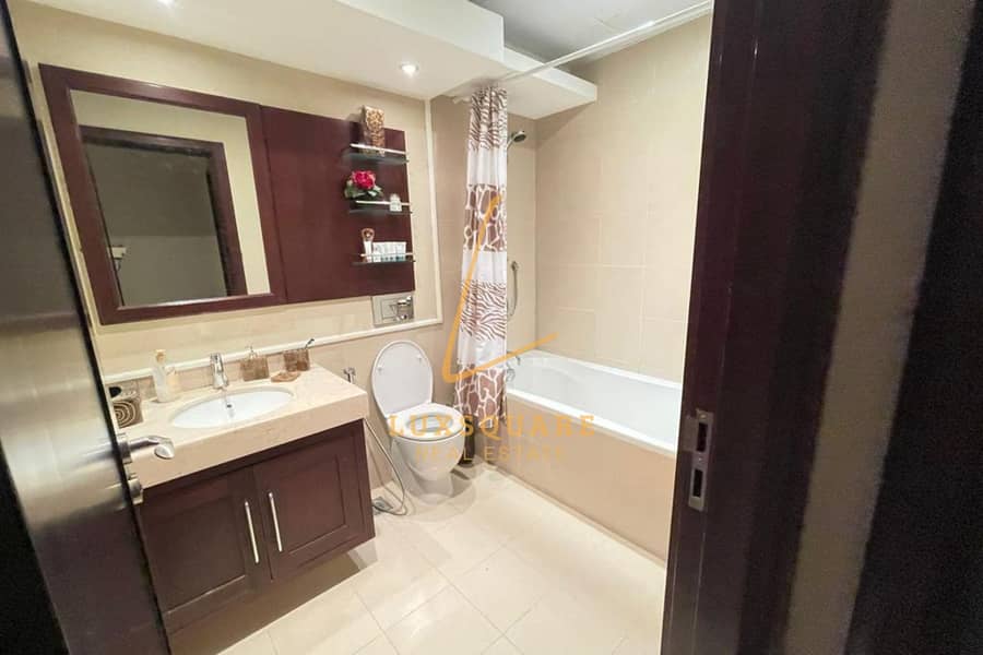 Huge 2 BR I Stunning Lake Views I Ready to Move - Image 10