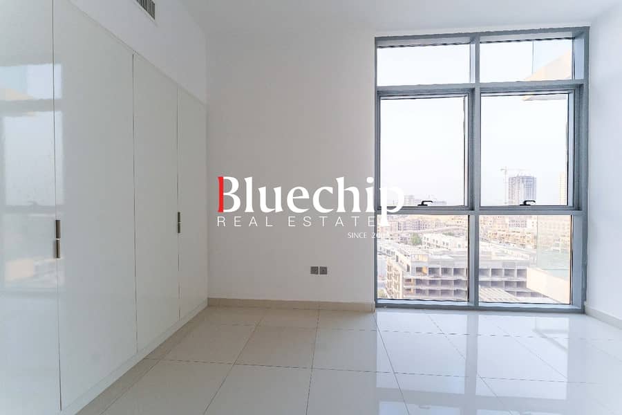 Vacant | Vastu Compliant | Corner | Open View