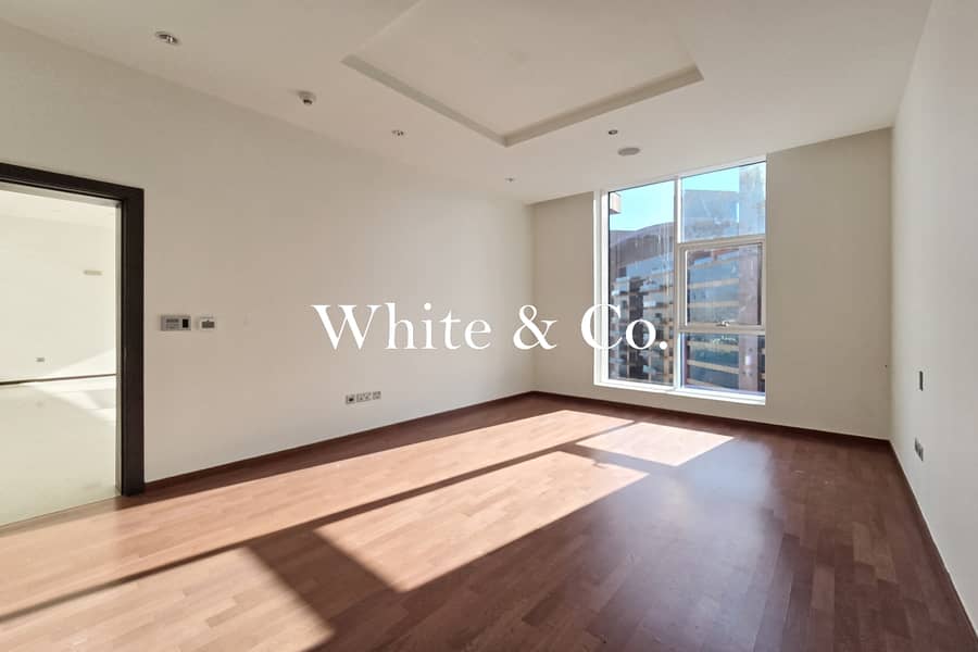 Vacant Now | High Floor Unit | Seaview - Image 10