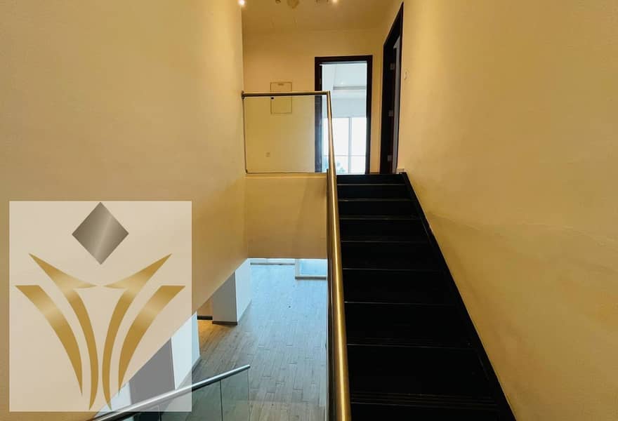 Stylish Duplex | Prime Location | Move-In Ready - Image 13