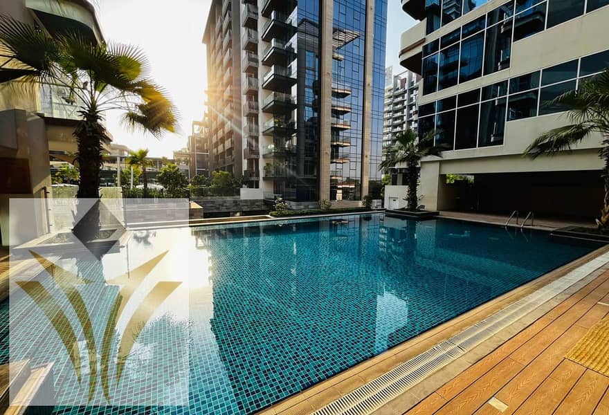 Stylish Duplex | Prime Location | Move-In Ready - Image 14