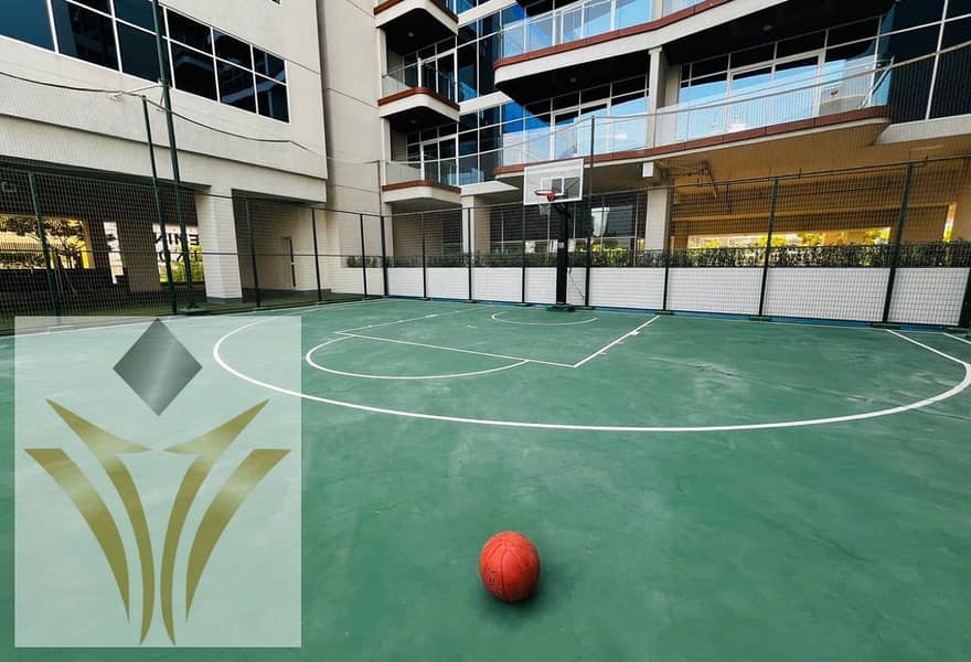 Stylish Duplex | Prime Location | Move-In Ready - Image 20