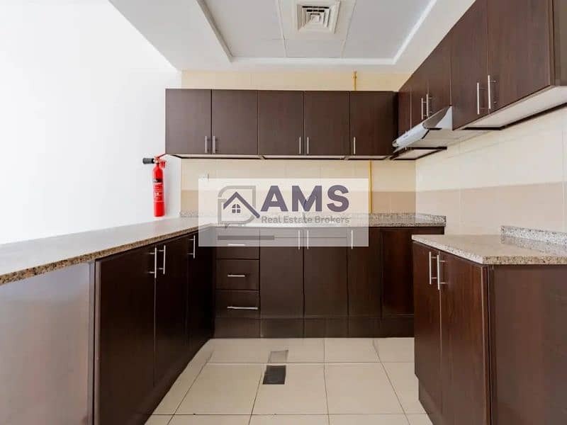 1 Bed I Open Kitchen I Spacious Layout I Vacant - Image 9