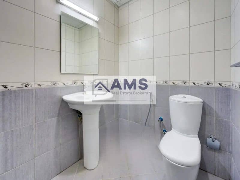 1 Bed I Open Kitchen I Spacious Layout I Vacant - Image 11