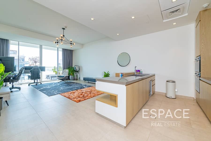Stunning 1 BR | Sea View | Luxury Furnished