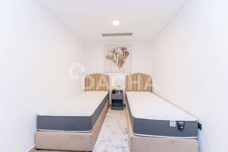 Royal Atlantis view | Bespoke | 2 bed+study+maid - Image 21