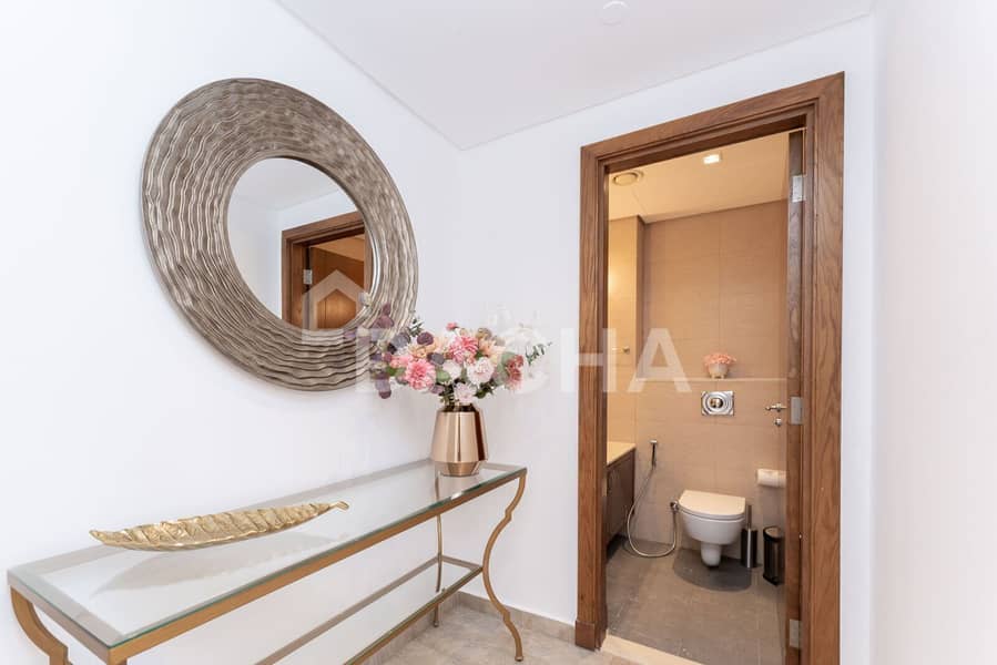 Royal Atlantis view | Bespoke | 2 bed+study+maid - Image 23