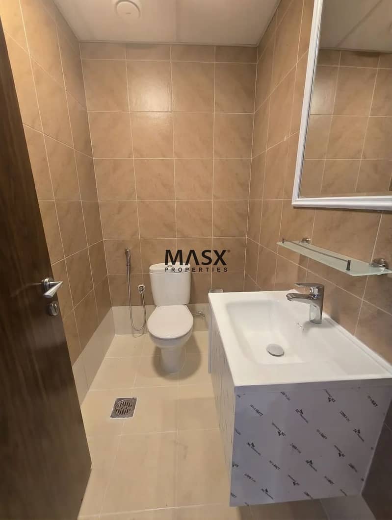 Family Living | Prime Location | Ready to Move - Image 6