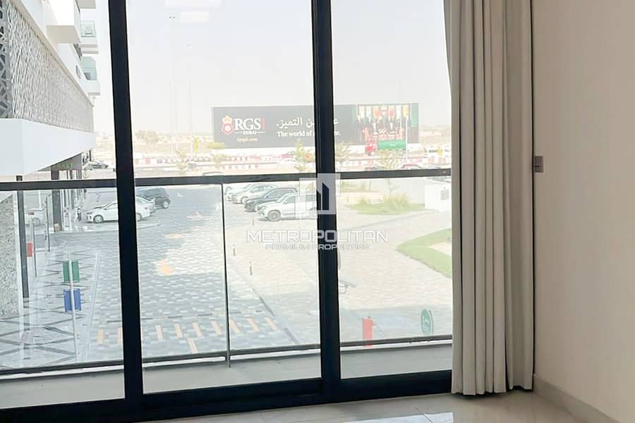 Fully Furnished | With Balcony | Vacant 1 Jan