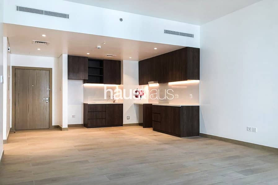 Vacant New | Water View | Sea Front Access