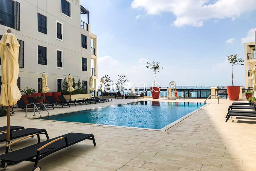 Vacant New | Water View | Sea Front Access - Image 9