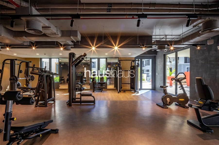 Vacant New | Water View | Sea Front Access - Image 10