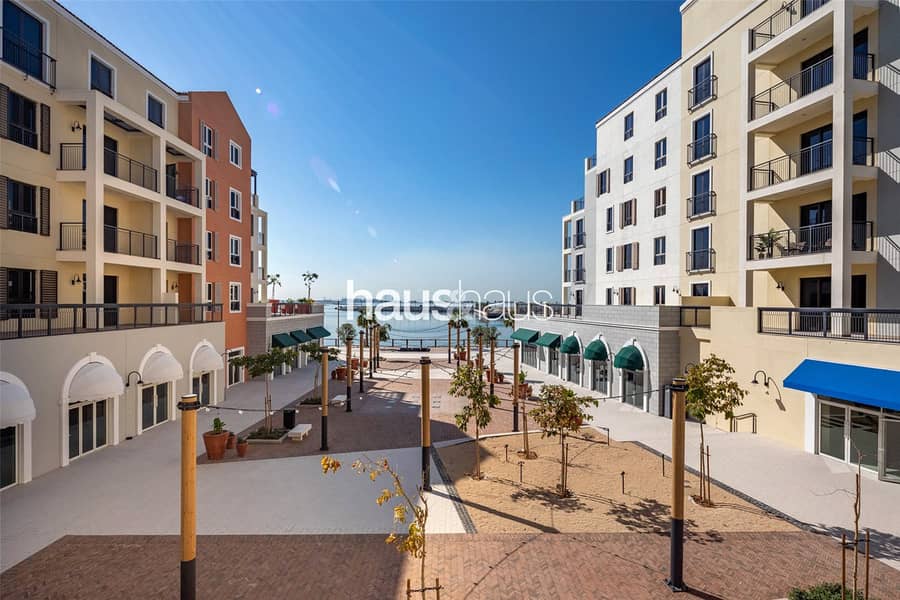 Vacant New | Water View | Sea Front Access - Image 12