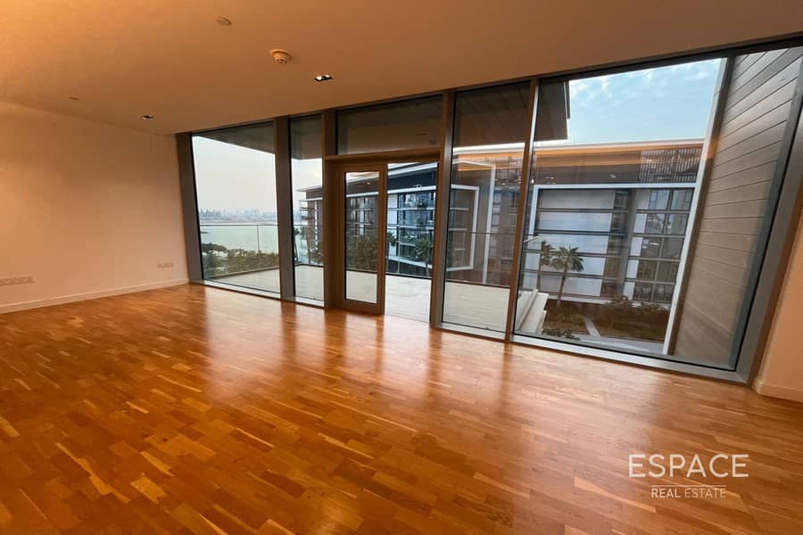 Great ROI | Fully Upgraded | Sea Views