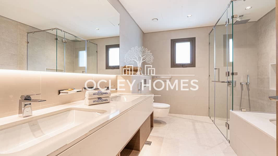 Monthly Stays | Bills Incl. | Private Pool - Image 19