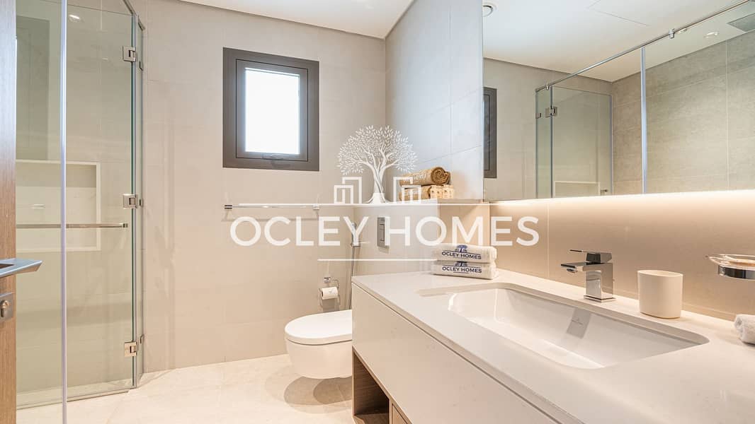 Monthly Stays | Bills Incl. | Private Pool - Image 25