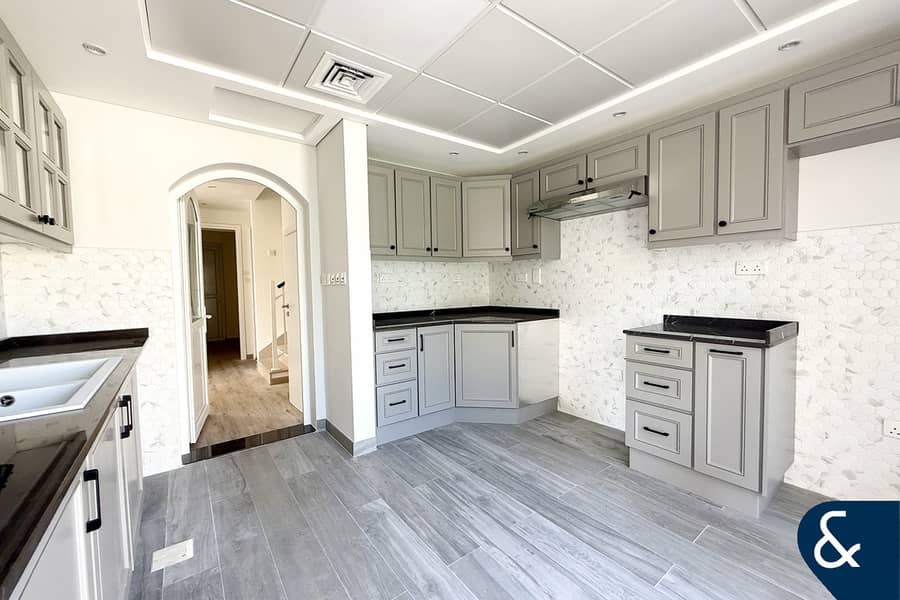 Fully Upgraded | Type 3E | Lake Backing | - Image 11