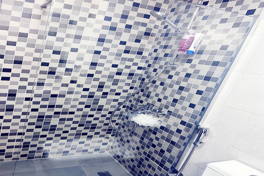 UPGRADED | WELL MAINTAINED | COMMUNITY VIEW - Image 6