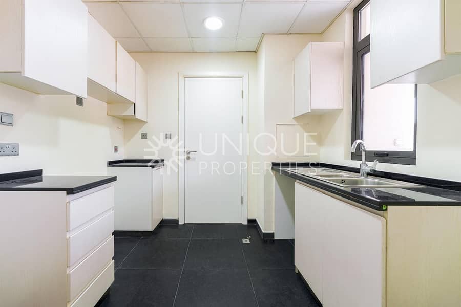 Exclusive Plot | Vacant | Unfurnished