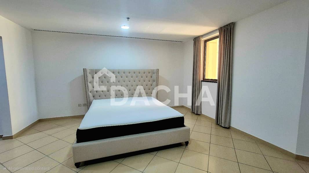 Bright Spacious Duplex | Vacant | Sea View - Image 11