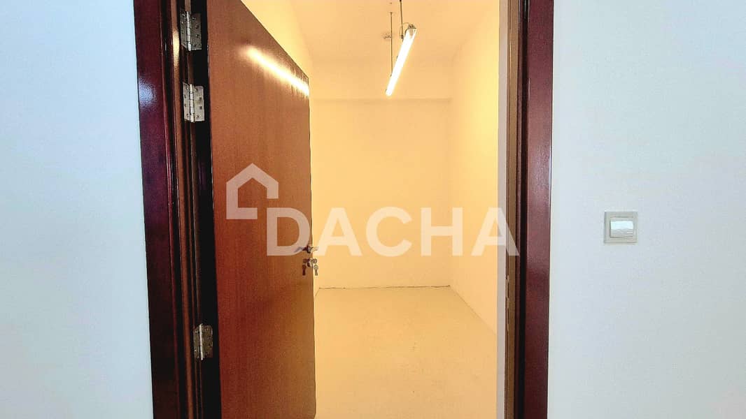 Bright Spacious Duplex | Vacant | Sea View - Image 16