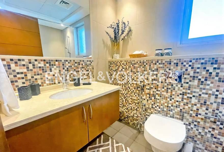 Fully Upgraded | Furnished | Internal | Vacant - Image 16