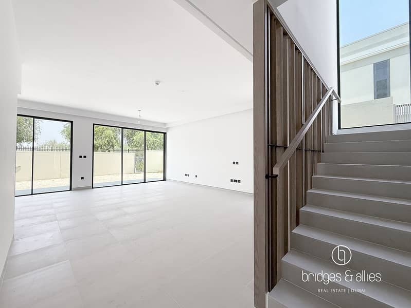 SEMI OPEN KITCHEN | 5 BED | COMMUNITY PATHWAY VIEW