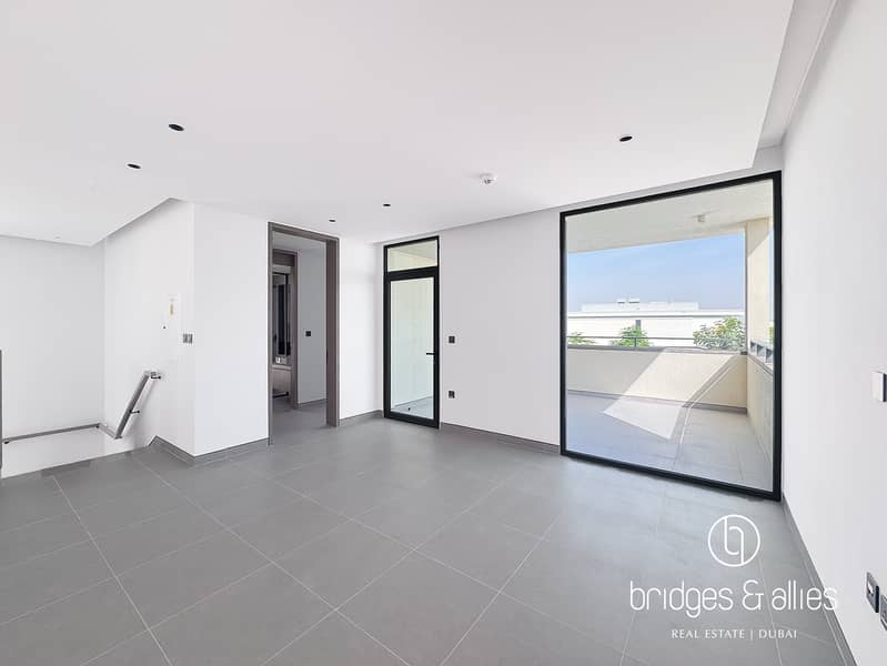 SEMI OPEN KITCHEN | 5 BED | COMMUNITY PATHWAY VIEW - Image 6