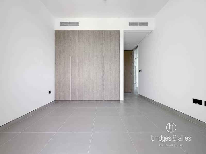 SEMI OPEN KITCHEN | 5 BED | COMMUNITY PATHWAY VIEW - Image 11