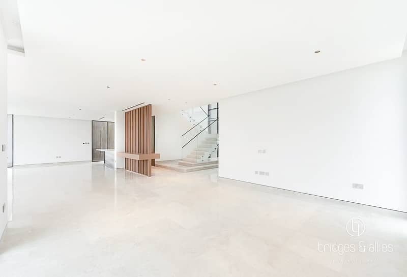 LARGEST 6 BED | POOL AND PARK BACKING | UPGRADED - Image 8