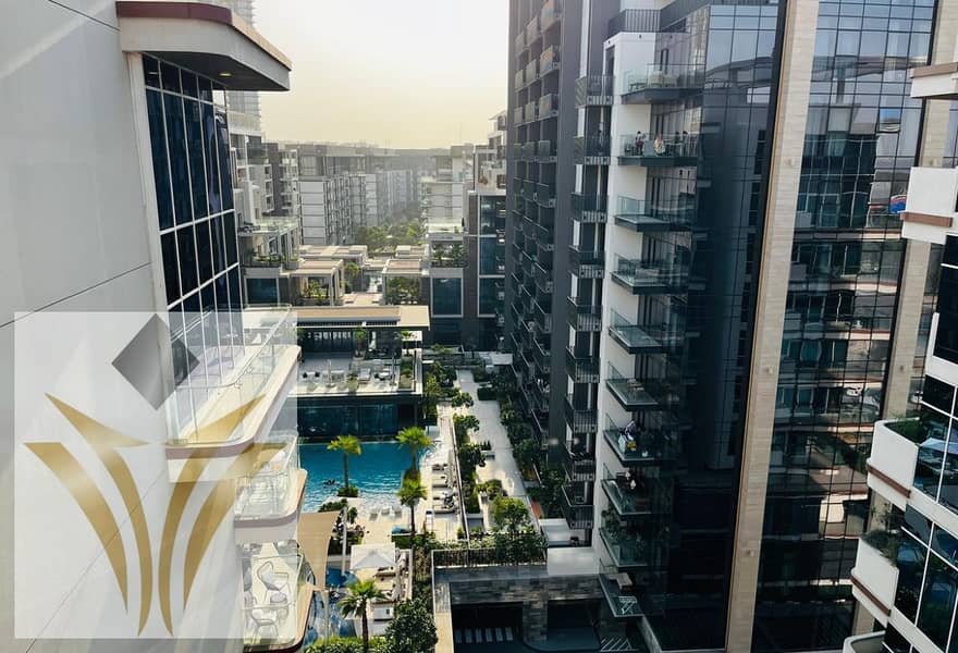 Bright Home with Stunning Community Views Ready