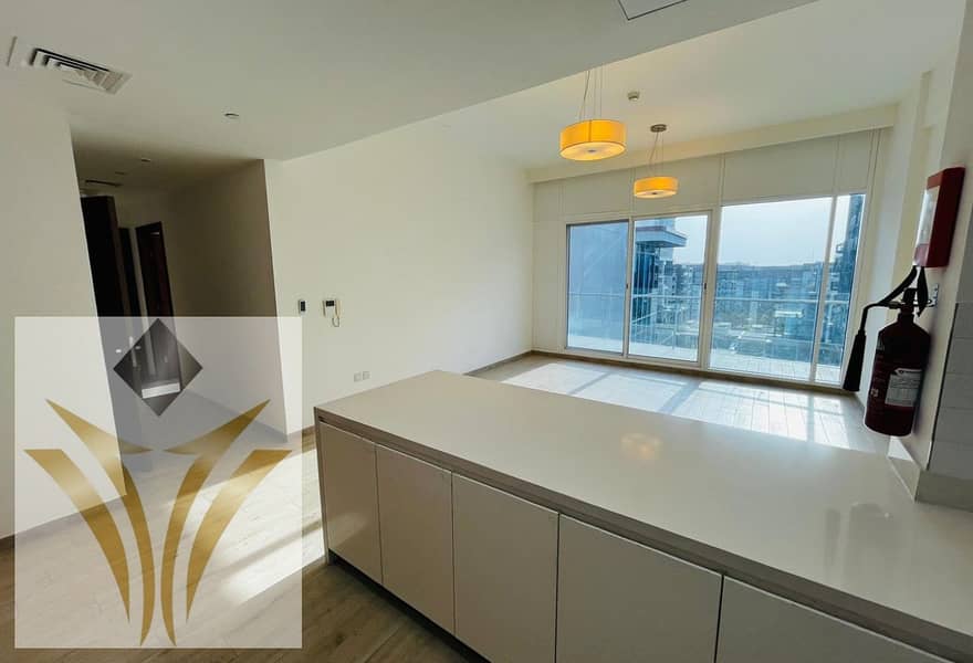 Bright Home with Stunning Community Views Ready - Image 11