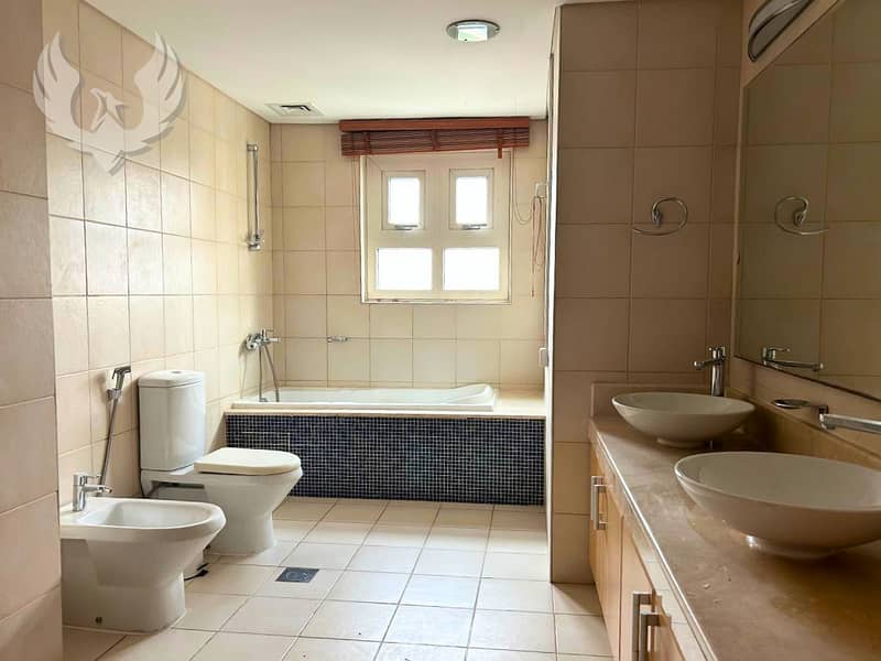 Luxury 3-Bed + Maid’s | Fully Furnished Penthouse-Level - Image 11