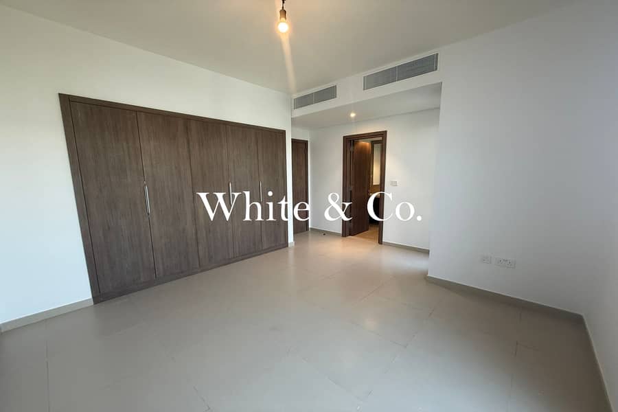 Pool backing | Single row | Now available