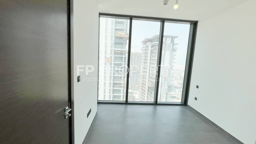 Waterfront Luxury | Modern 2BR I Vacant