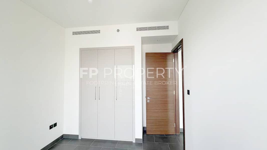 Waterfront Luxury | Modern 2BR I Vacant - Image 6