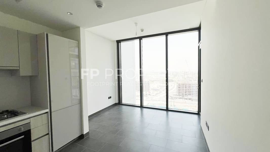 Waterfront Luxury | Modern 2BR I Vacant - Image 7
