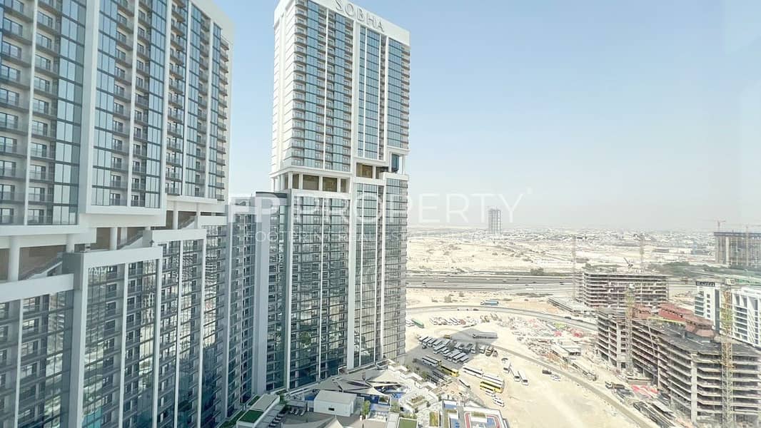 Waterfront Luxury | Modern 2BR I Vacant - Image 12