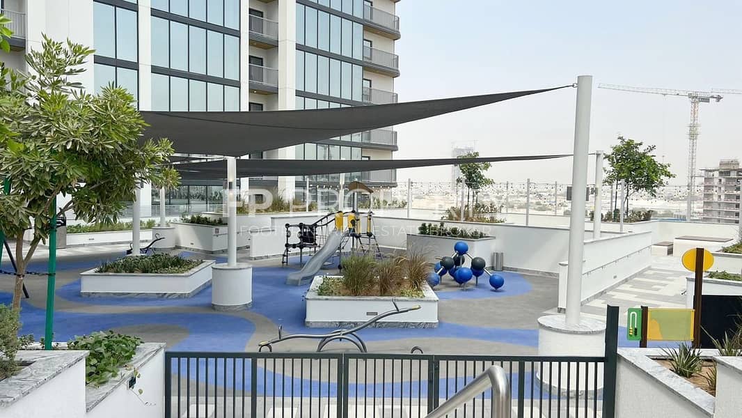 Waterfront Luxury | Modern 2BR I Vacant - Image 17