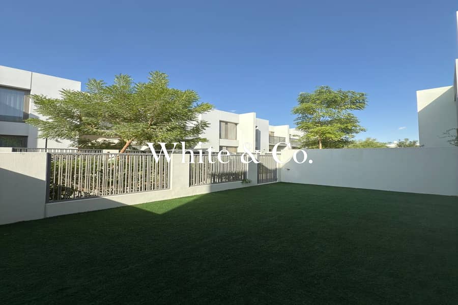 Great Location | Internal | Sunset Views