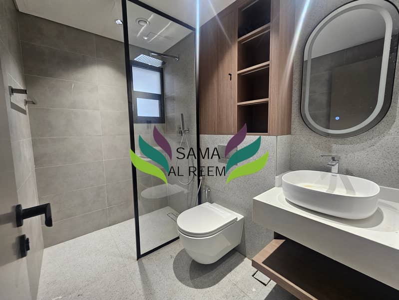 Modern | Private Pool | 4 Bed +Maid | Umm Suqeim 1 - Image 11