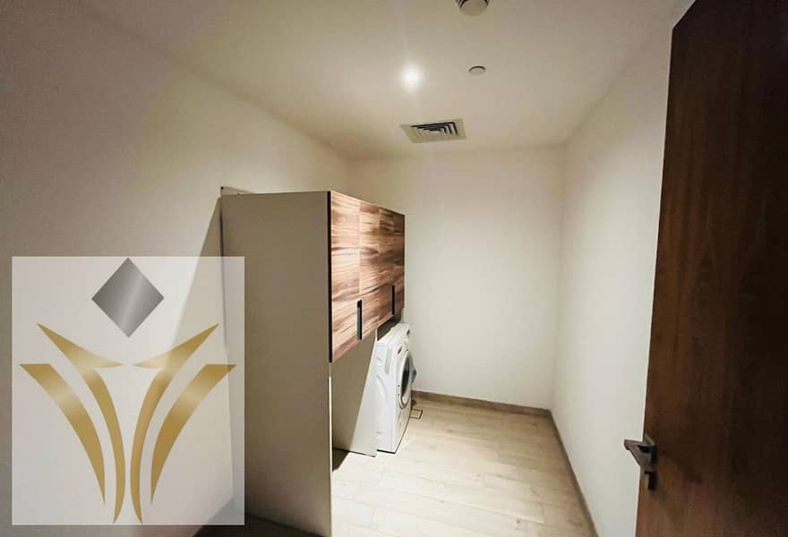 Stylish Duplex | Prime Location | Move-In Ready - Image 43