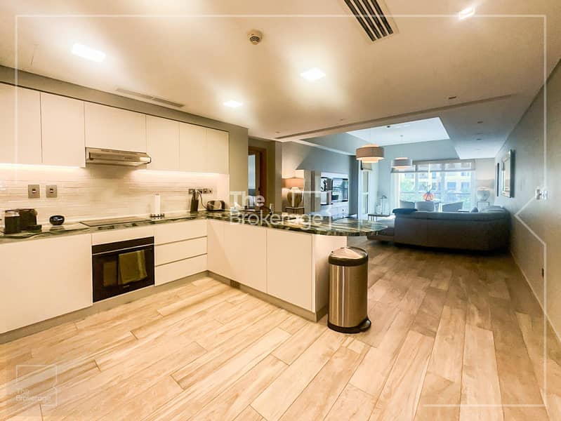 Upgraded | Full Sea View | Ready for Move in